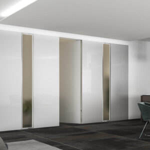 SeEven: Eleganti pareti divisorie in vetro e alluminio dal design raffinato e contemporaneo.